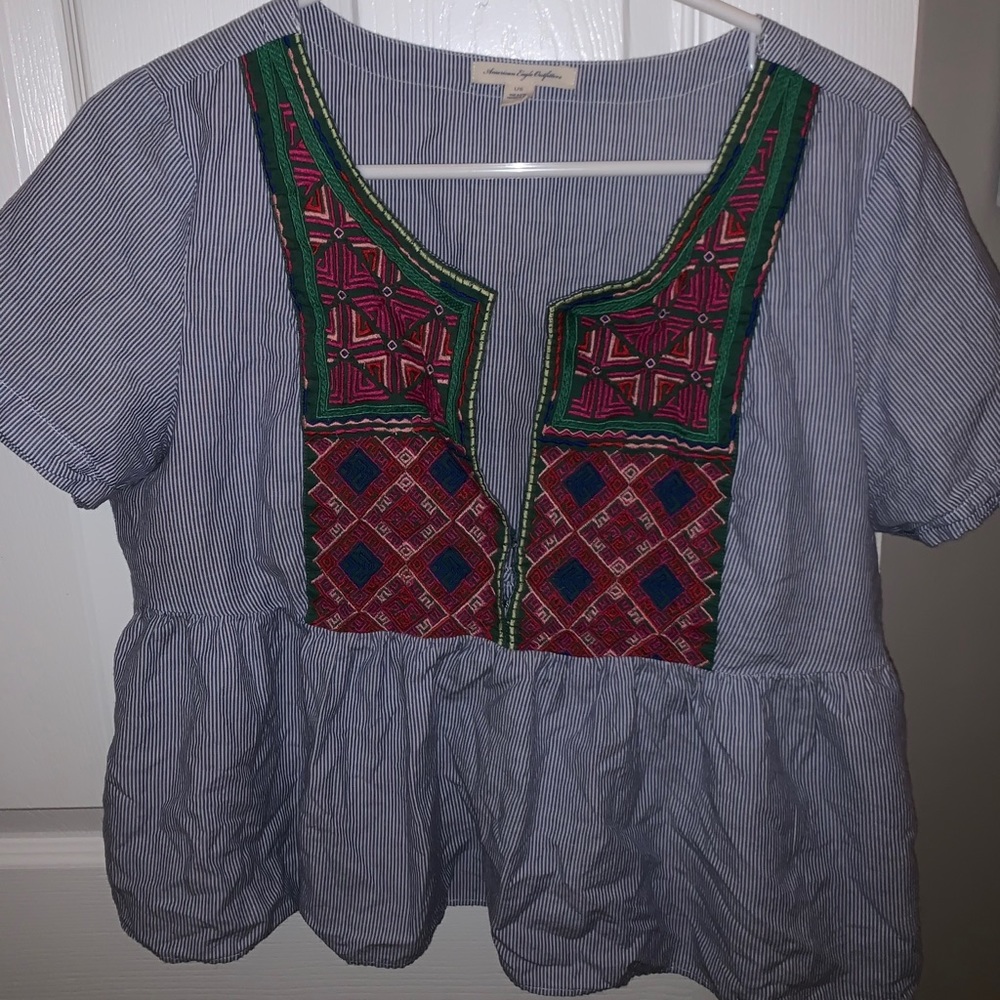 Cropped Embroidered AE top